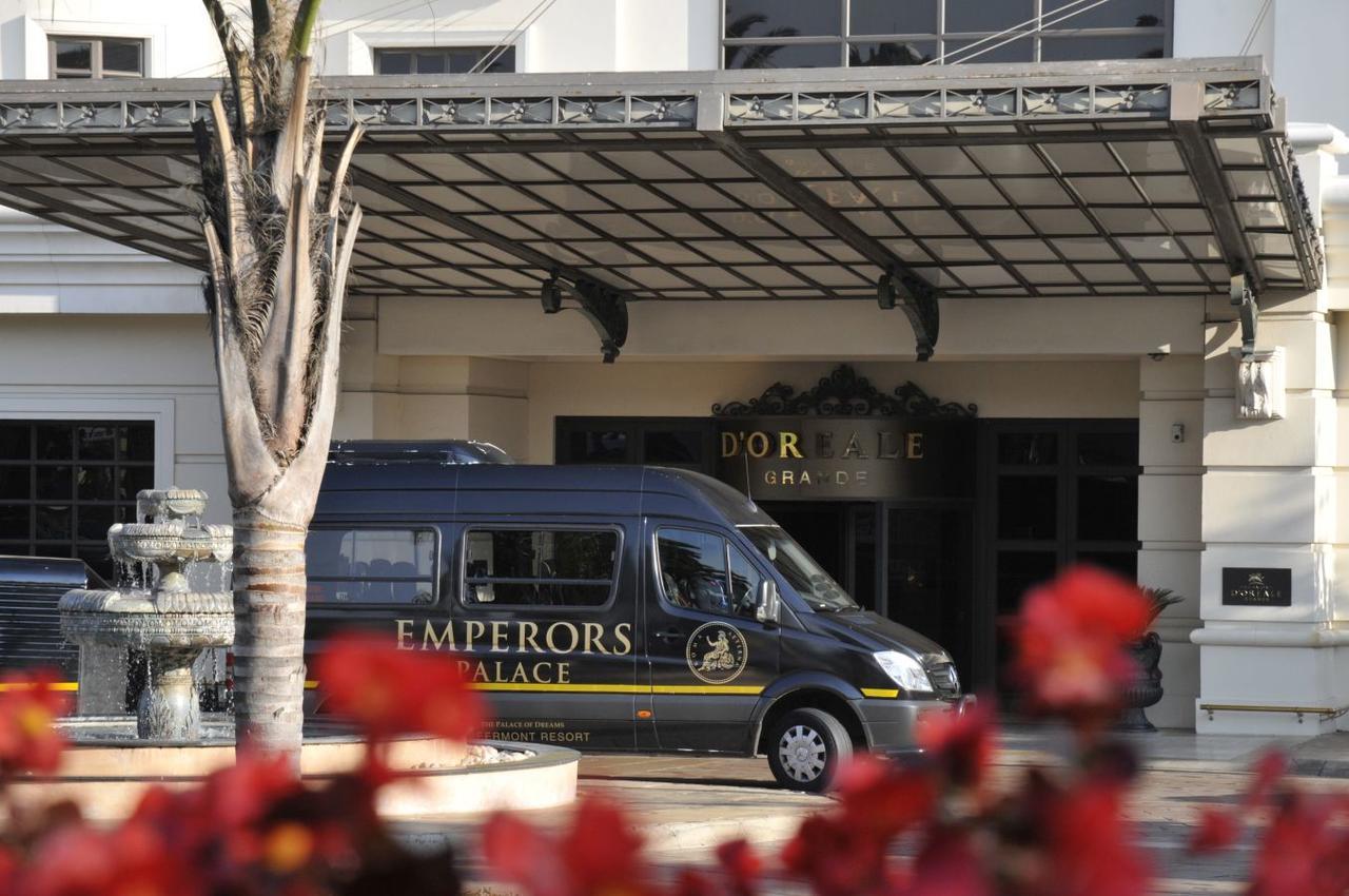 Peermont Metcourt Suites At Emperors Palace Kempton Park Exterior foto