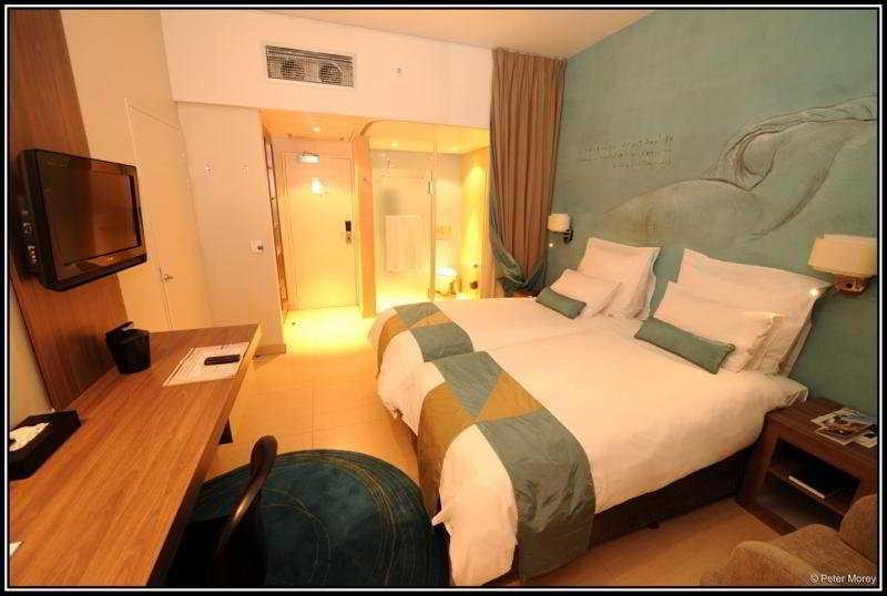 Peermont Metcourt Suites At Emperors Palace Kempton Park Exterior foto